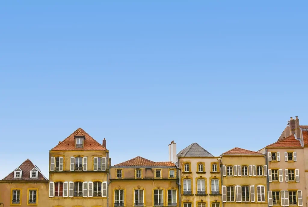 Photos d'immeubles à louer ou vendre